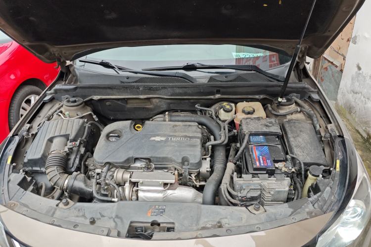 Used Chevrolet Malibu 2017 1.5T Automatic Luxury Edition Engine Bay