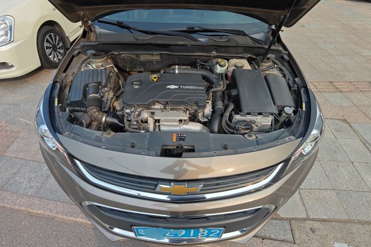 Used Chevrolet Malibu 2017 1.5T Automatic Luxury Edition Engine Bay