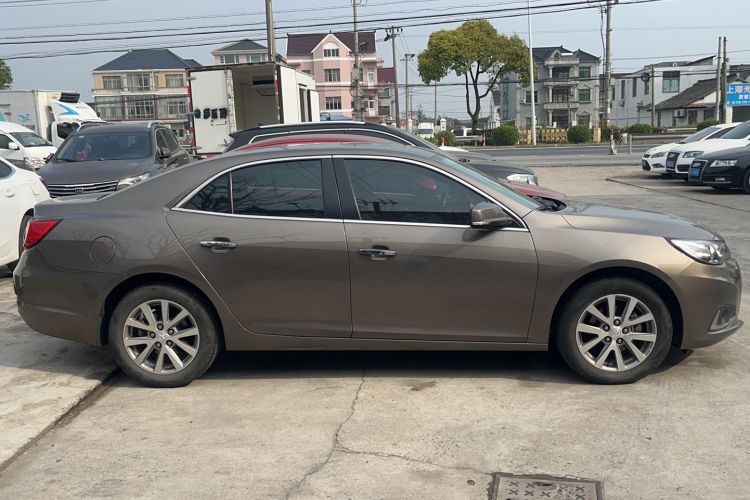 Used Chevrolet Malibu 2017 1.5T Automatic Luxury Edition Exterior 2