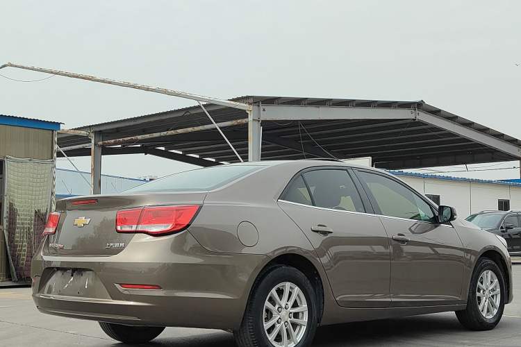 Used Chevrolet Malibu 2017 1.5T Automatic Comfort Edition Exterior 4