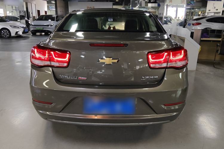 Used Chevrolet Malibu 2017 1.5T Automatic Luxury Edition Exterior 5
