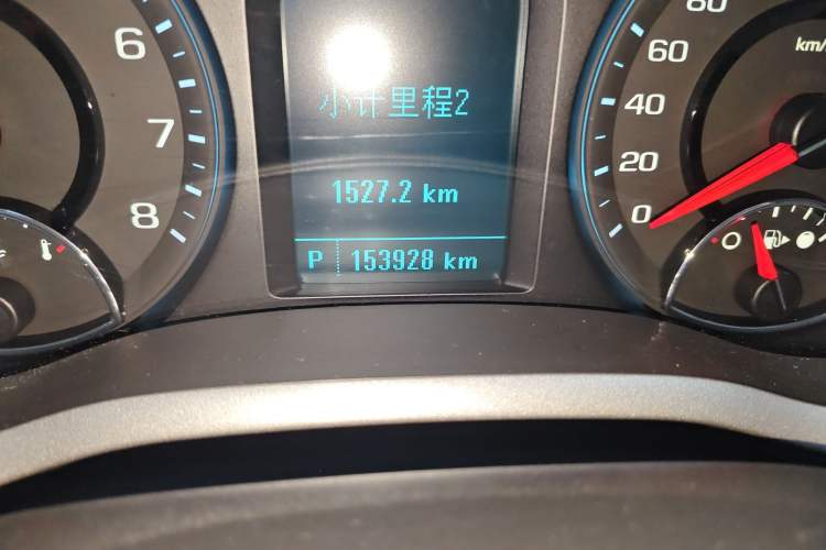 Used Chevrolet Malibu 2017 1.5T Automatic Luxury Edition Odometer Close Up