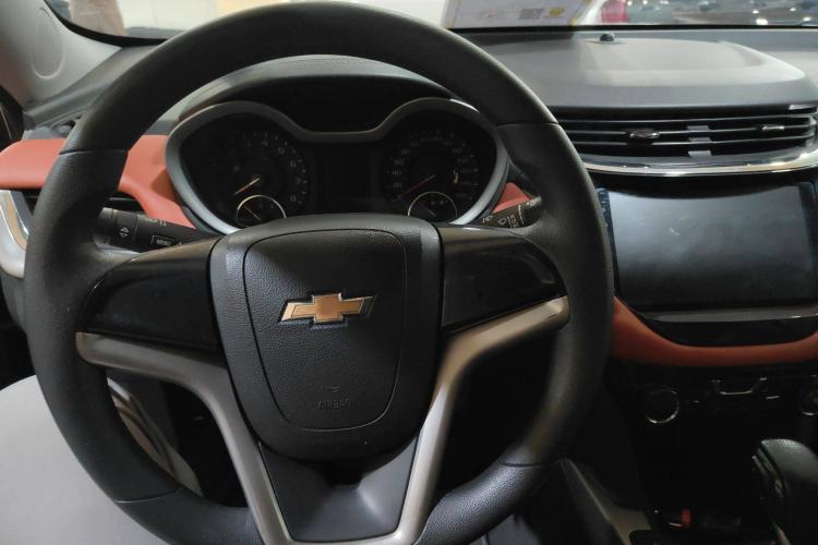 Used Chevrolet Malibu 2017 1.5T Automatic Comfort Edition Steering Wheel