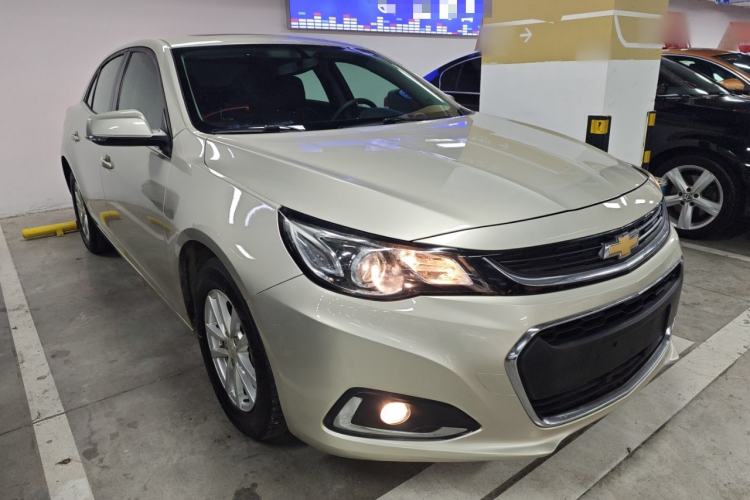 Used Chevrolet Malibu 2017 1.5T Automatic Comfort Edition Front Right 45 Deg