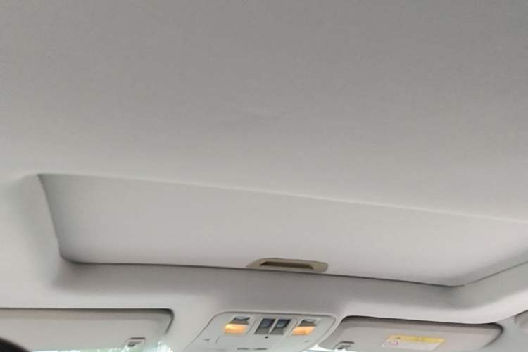 Used Chevrolet Malibu 2017 1.5T Automatic Luxury Edition Headliner