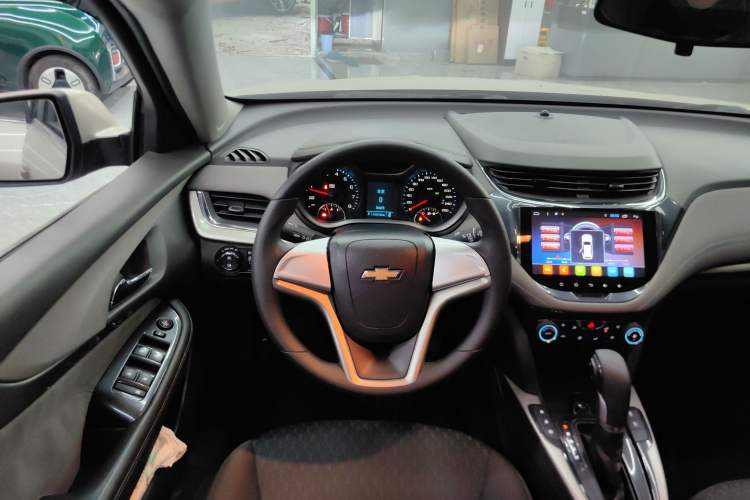 Used Chevrolet Malibu 2017 1.5T Automatic Comfort Edition Interior 2