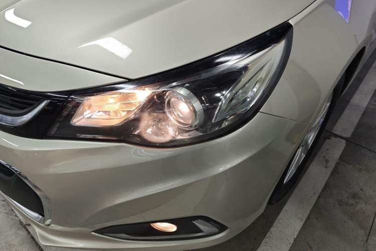 Used Chevrolet Malibu 2017 1.5T Automatic Comfort Edition Left Front Headlight