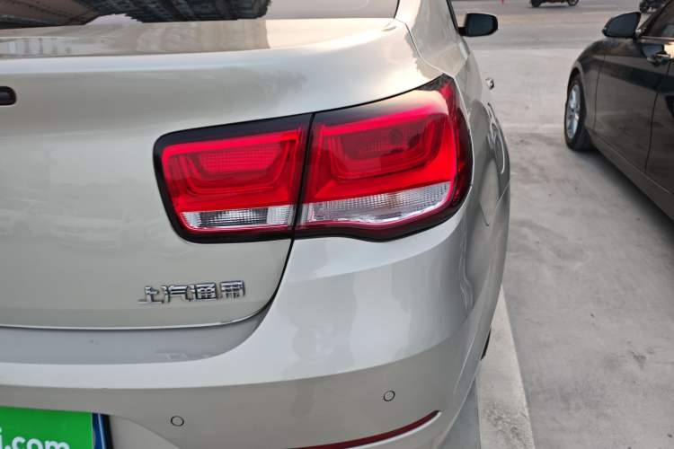 Used Chevrolet Malibu 2017 1.5T Automatic Luxury Edition Right Rear Taillight