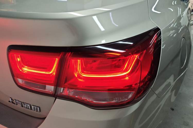 Used Chevrolet Malibu 2017 1.5T Automatic Comfort Edition Right Rear Taillight