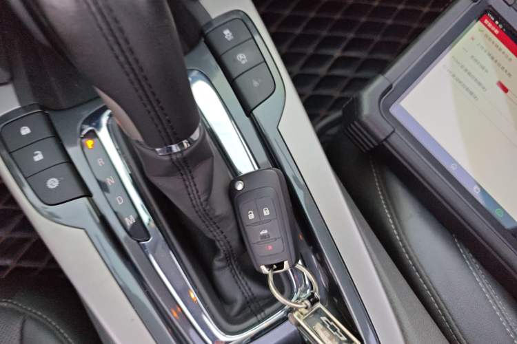 Used Chevrolet Malibu 2017 1.5T Automatic Luxury Edition Vehicle Key