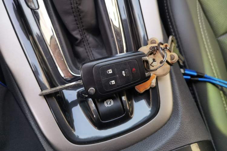 Used Chevrolet Malibu 2017 1.5T Automatic Luxury Edition Vehicle Key