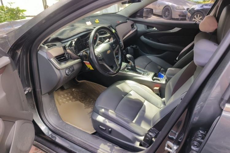 Used Chevrolet Malibu 2017 1.5T Automatic Luxury Edition Driver Seat