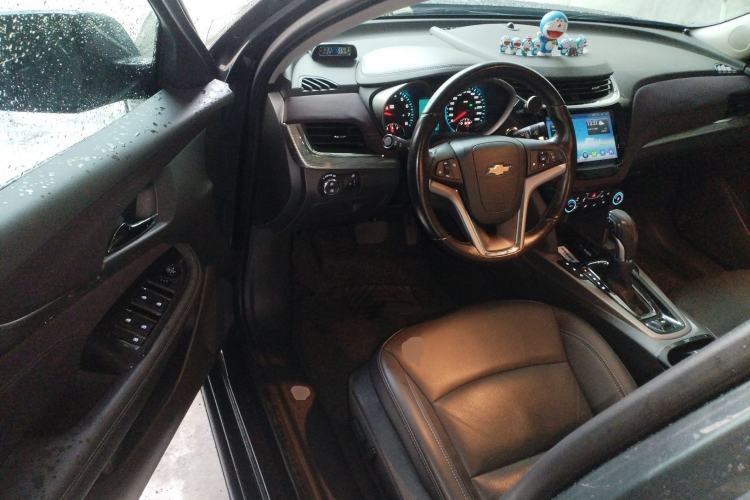 Used Chevrolet Malibu 2017 1.5T Automatic Luxury Edition Driver Seat