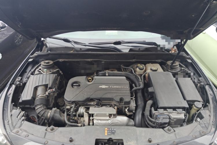 Used Chevrolet Malibu 2017 1.5T Automatic Luxury Edition Engine Bay