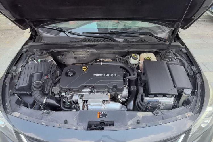 Used Chevrolet Malibu 2017 1.5T Automatic Comfort Edition Engine Bay