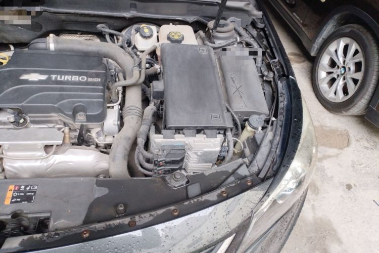 Used Chevrolet Malibu 2017 1.5T Automatic Luxury Edition Engine Bay Left