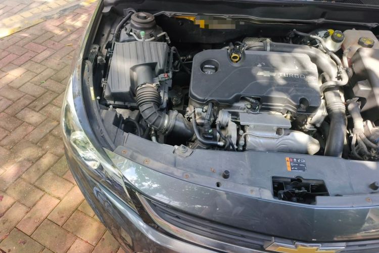 Used Chevrolet Malibu 2017 1.5T Automatic Luxury Edition Engine Bay Right