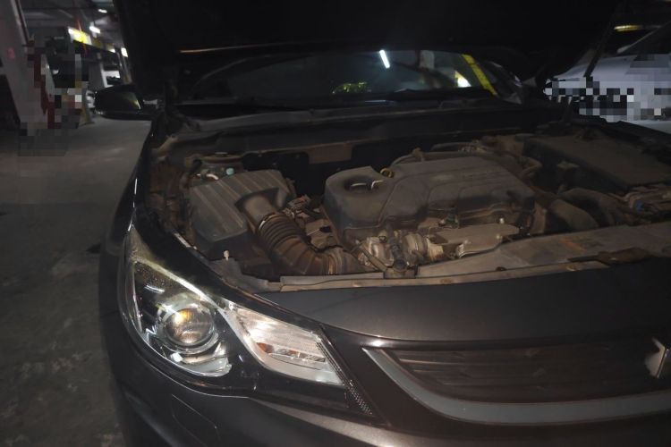 Used Chevrolet Malibu 2017 1.5T Automatic Luxury Edition Engine Bay Right