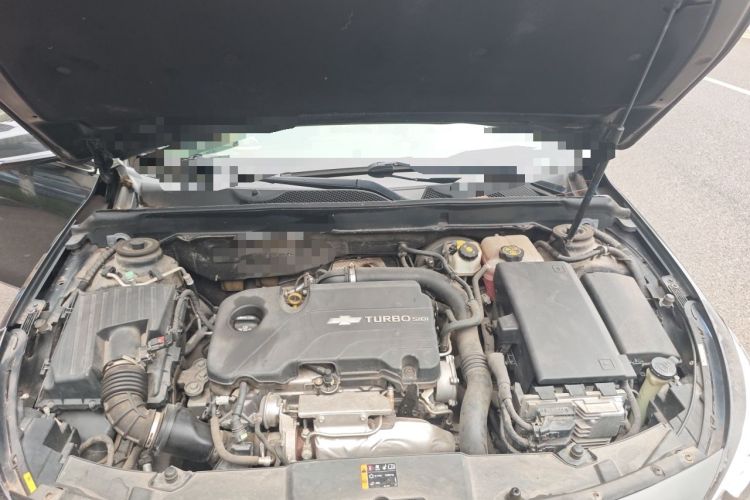 Used Chevrolet Malibu 2017 1.5T Automatic Luxury Edition Engine Bay