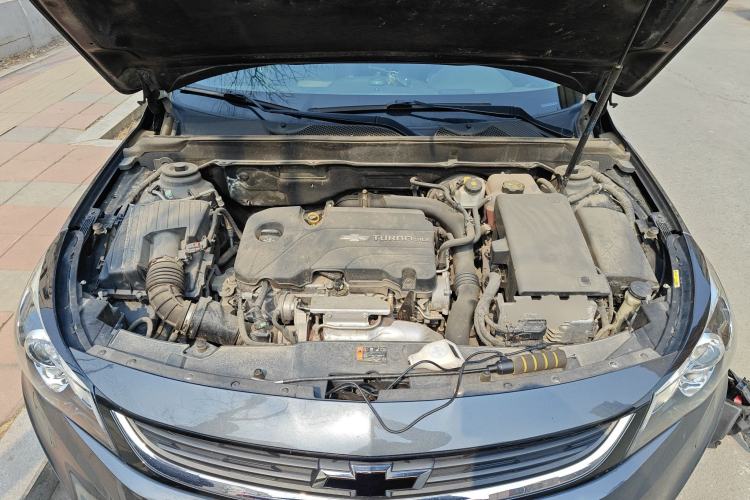 Used Chevrolet Malibu 2017 1.5T Automatic Flagship Edition Engine Bay