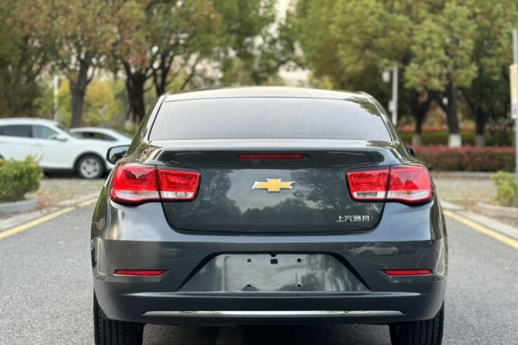 Used Chevrolet Malibu 2017 1.5T Automatic Luxury Edition Exterior 2
