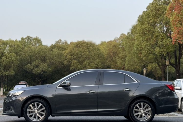 Used Chevrolet Malibu 2017 1.5T Automatic Luxury Edition Exterior 3