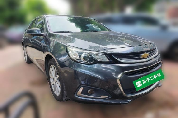 Used Chevrolet Malibu 2017 1.5T Automatic Luxury Edition Front Right 45 Deg