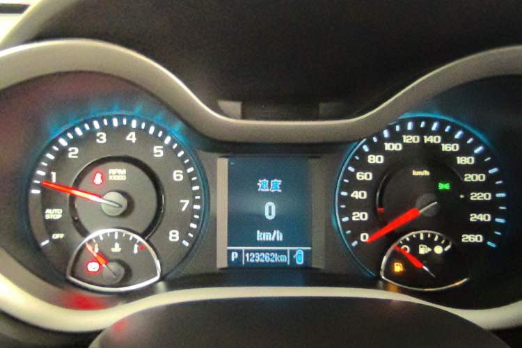Used Chevrolet Malibu 2017 1.5T Automatic Luxury Edition Instrument Cluster