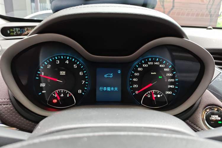 Used Chevrolet Malibu 2017 1.5T Automatic Luxury Edition Instrument Cluster