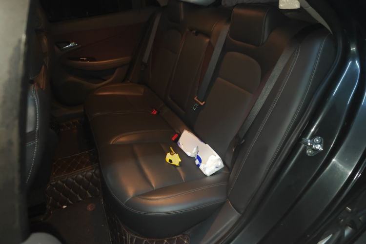 Used Chevrolet Malibu 2017 1.5T Automatic Luxury Edition Left Rear Seat