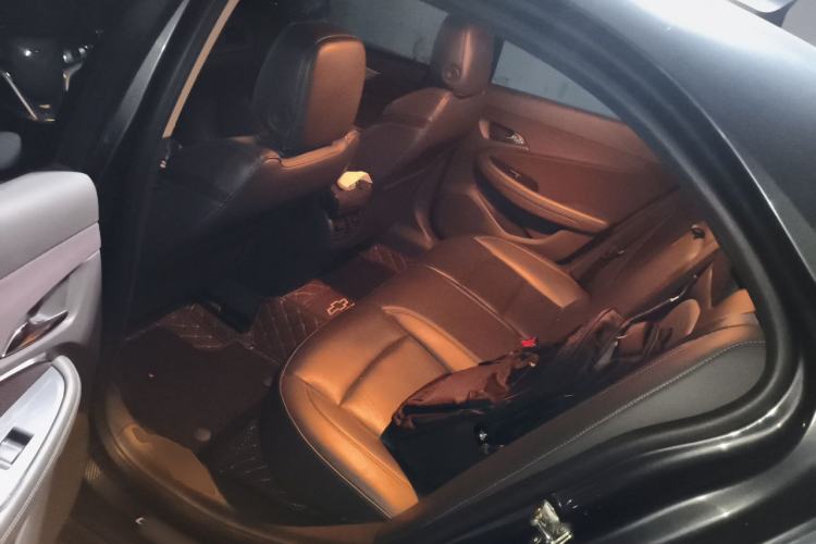 Used Chevrolet Malibu 2017 1.5T Automatic Luxury Edition Left Rear Seat