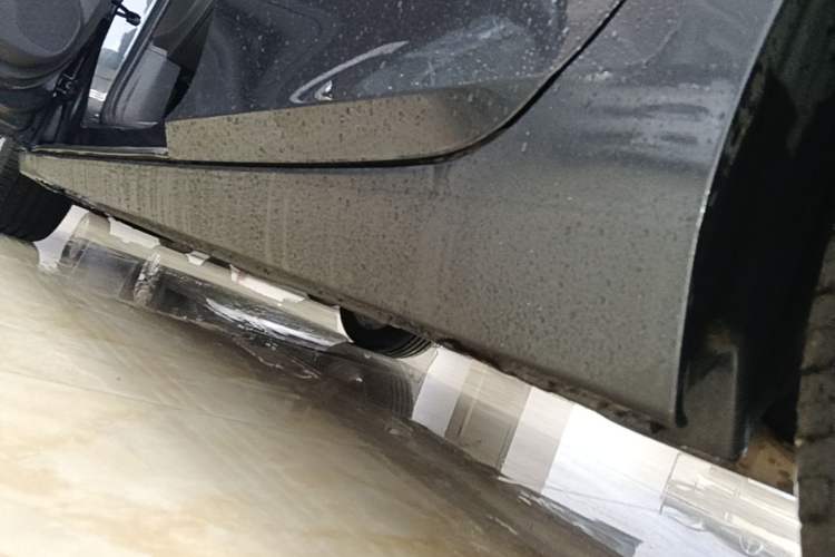 Used Chevrolet Malibu 2017 1.5T Automatic Luxury Edition Left Side Sill