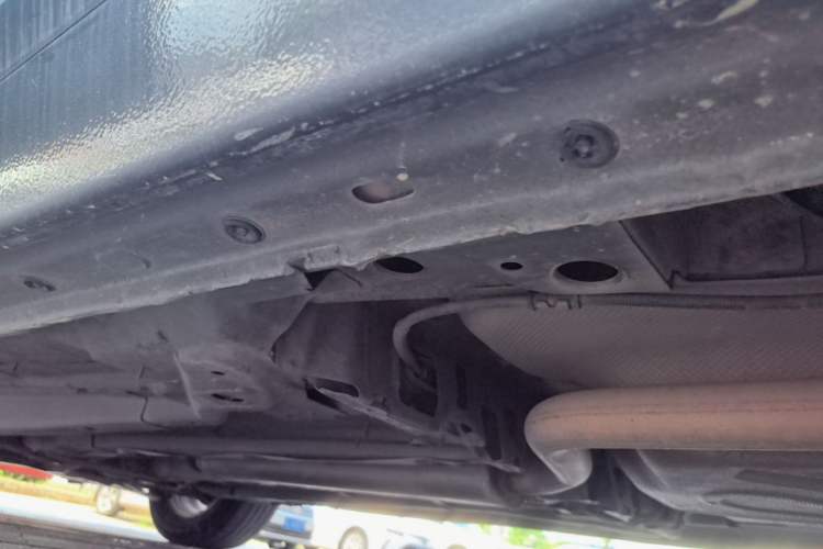 Used Chevrolet Malibu 2017 1.5T Automatic Comfort Edition Left Side Sill