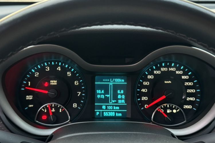 Used Chevrolet Malibu 2017 1.5T Automatic Luxury Edition Odometer Close Up