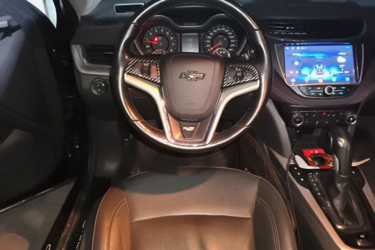 Used Chevrolet Malibu 2017 1.5T Automatic Luxury Edition Steering Wheel