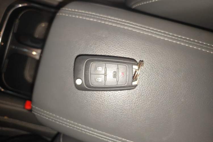 Used Chevrolet Malibu 2017 1.5T Automatic Luxury Edition Vehicle Key