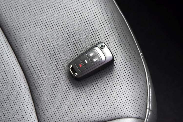 Used Chevrolet Malibu 2017 1.5T Automatic Luxury Edition Vehicle Key