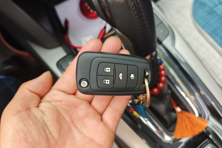 Used Chevrolet Malibu 2017 1.5T Automatic Luxury Edition Vehicle Key