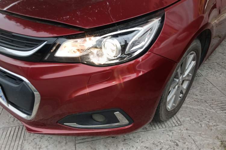 Used Chevrolet Malibu 2017 1.5T Automatic Luxury Edition Left Front Headlight