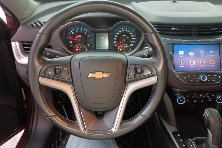 Used Chevrolet Malibu 2017 1.5T Automatic Luxury Edition Steering Wheel