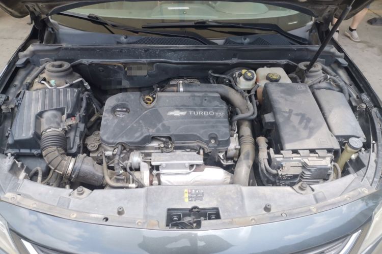 Used Chevrolet Malibu 2017 1.5T Automatic Luxury Edition Engine Bay