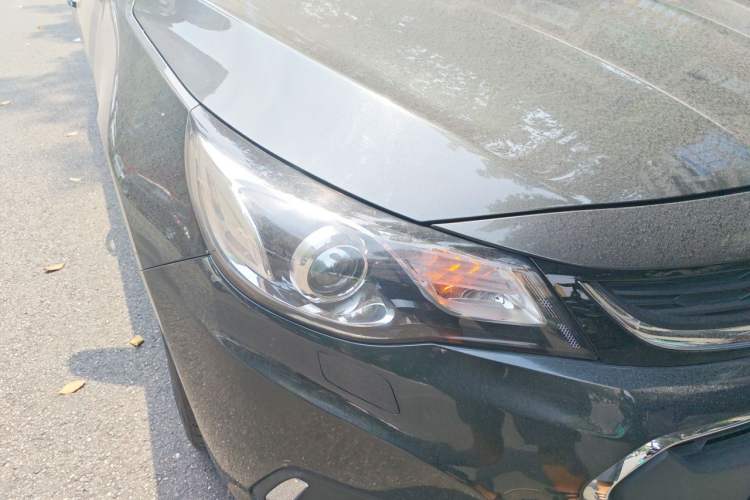 Used Chevrolet Malibu 2017 1.5T Automatic Luxury Edition Right Front Headlight