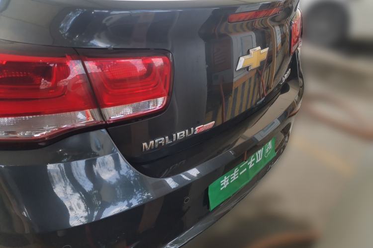 Used Chevrolet Malibu 2017 1.5T Automatic Luxury Edition Trunk