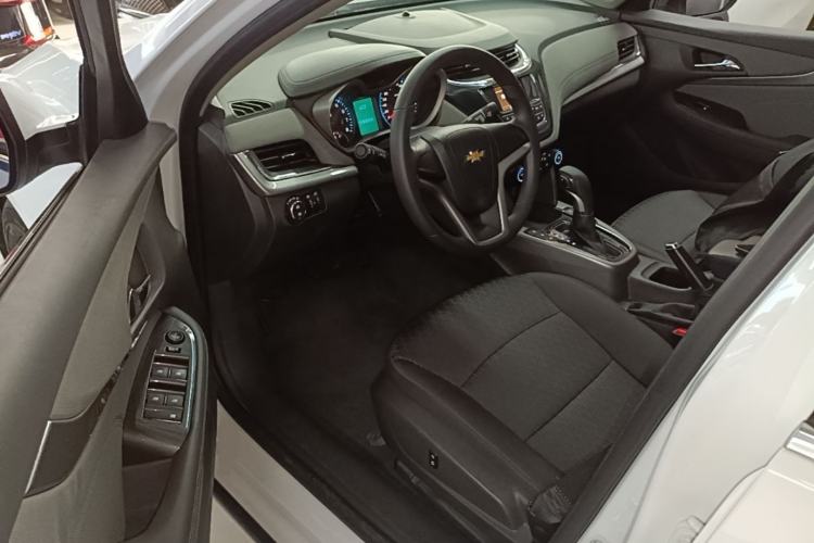 Used Chevrolet Malibu 2017 1.5T Automatic Comfort Edition Driver Seat