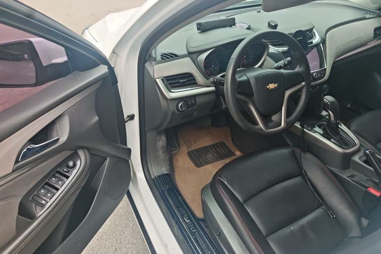 Used Chevrolet Malibu 2017 1.5T Automatic Comfort Edition Driver Seat