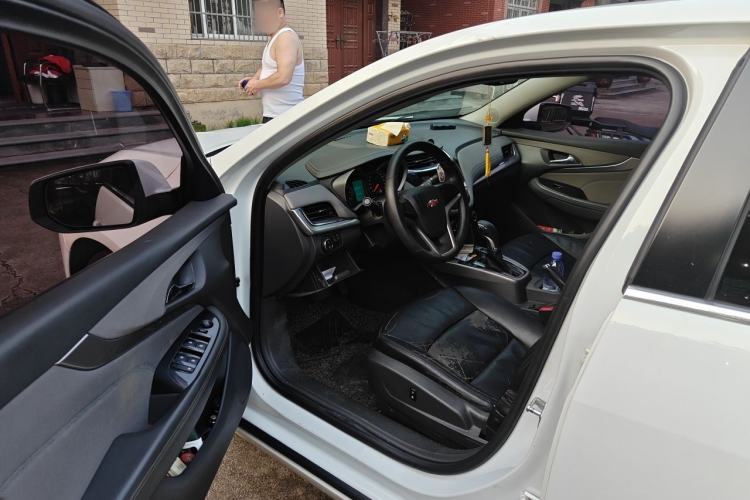 Used Chevrolet Malibu 2017 1.5T Automatic Comfort Edition Driver Seat