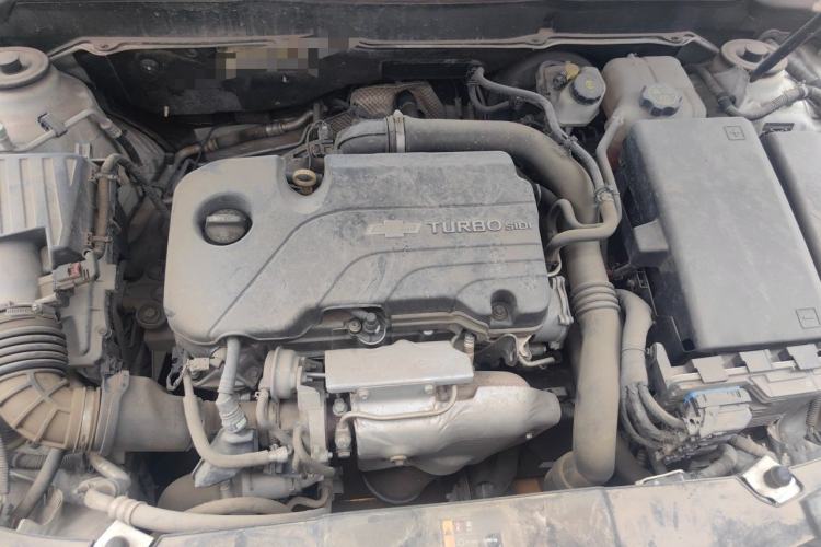 Used Chevrolet Malibu 2017 1.5T Automatic Luxury Edition Engine Bay