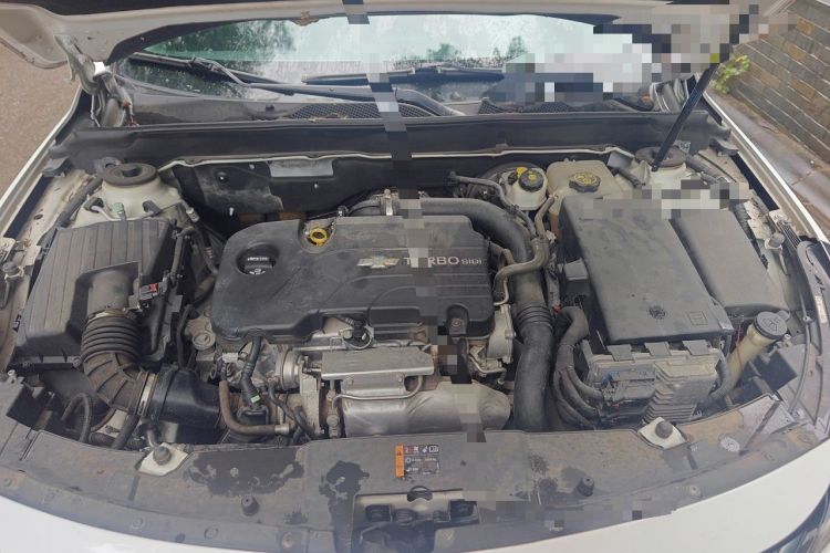 Used Chevrolet Malibu 2017 1.5T Automatic Luxury Edition Engine Bay