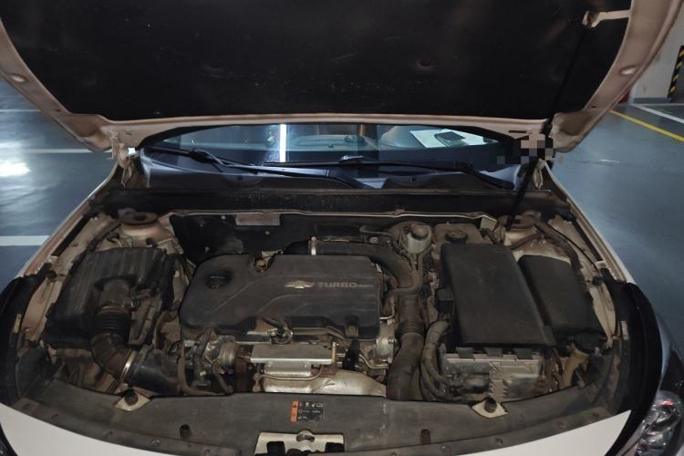 Used Chevrolet Malibu 2017 1.5T Automatic Luxury Edition Engine Bay
