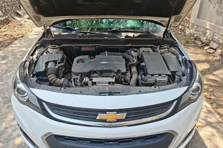 Used Chevrolet Malibu 2017 1.5T Automatic Luxury Edition Engine Bay